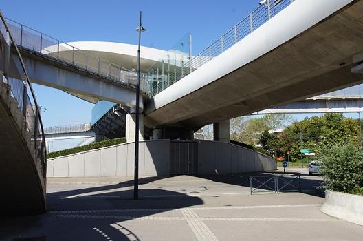 La Poterie Metro Station – Viaduc de la Rue Emile Littré