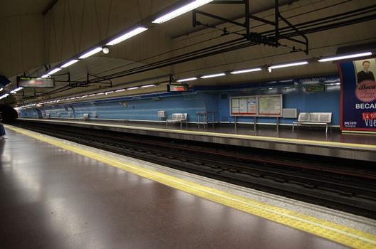 Metrobahnhof Antón Martín
