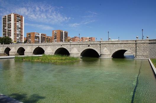 Puente de Segovia