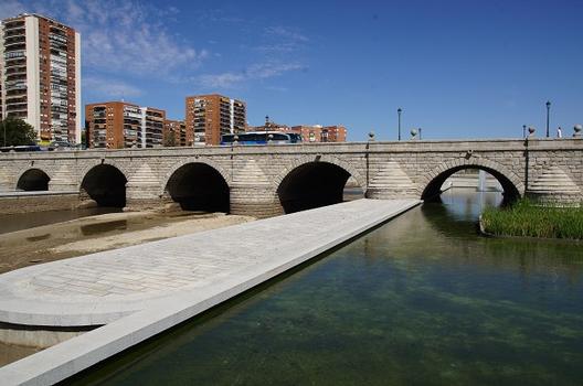 Puente de Segovia