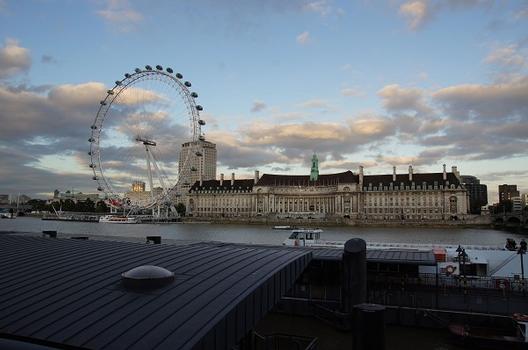 London Eye – London County Hall