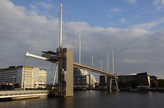 Royal Victoria Dock Pedestrian Bridge