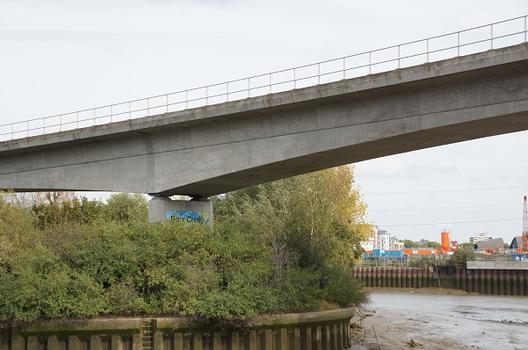 Docklands Light Railway – River Lea DLR Bridge 