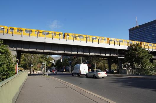 Hochbahnviadukt Hallesches Ufer (IV) – Möckernbrücke