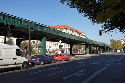 Hochbahnbrücke Bornholmer Straße/Wisbyer Straße