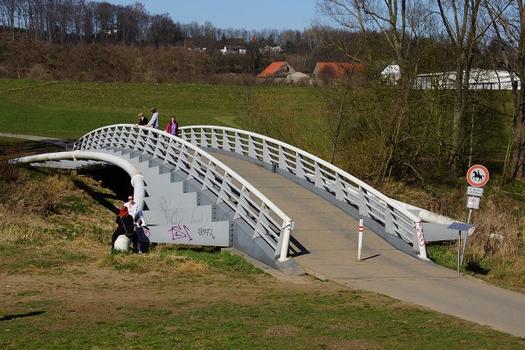 Karl-Kröger-Brücke