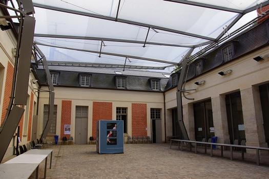 Roof over the Interior Courtyard at La Maréchalerie