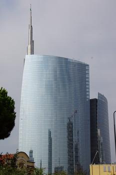 Cesar Pelli A Tower