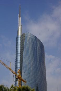 Cesar Pelli A Tower