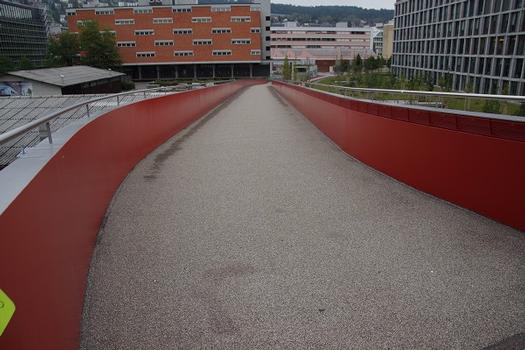 Passerelle Gleisbogen