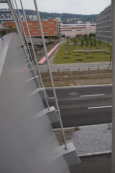 Passerelle Gleisbogen