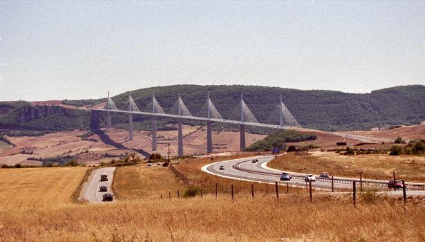 Millau Viaduct (Millau, 2004)