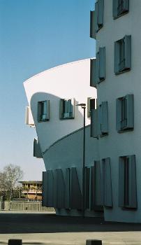 Neuer Zollhof, Building C