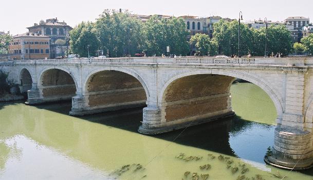 Ponte Cavour, Rome