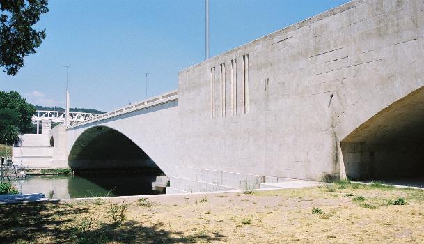 Ponte Duca d'Aosta, Rom