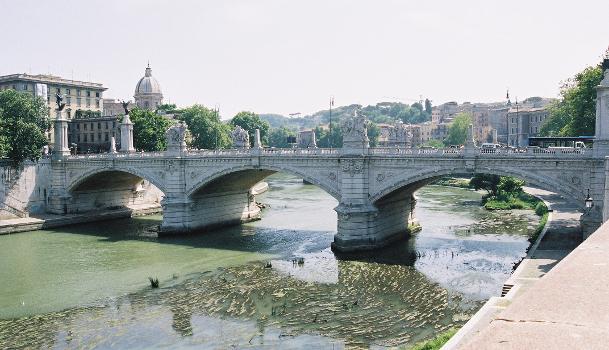 Ponte Vittorio Emanuele II, Rom