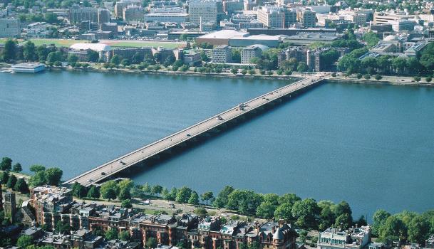Harvard Bridge, Cambridge/Boston, Massachusetts