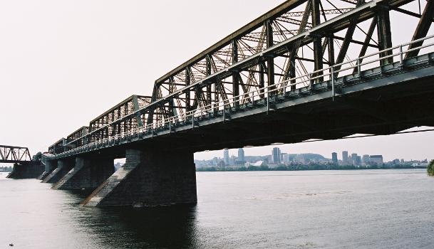 Victoria Bridge, Montréal, Québec
