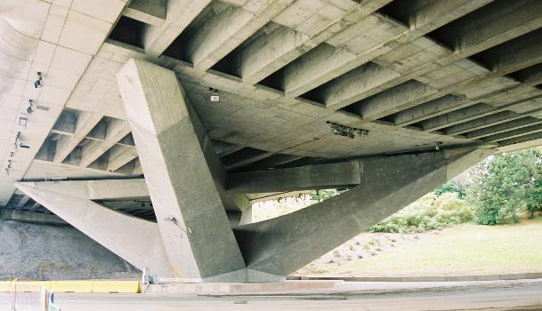 Pont du parc olympique, Montréal, Québec