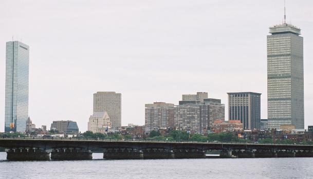 Harvard Bridge, Boston/Cambridge, Massachusetts