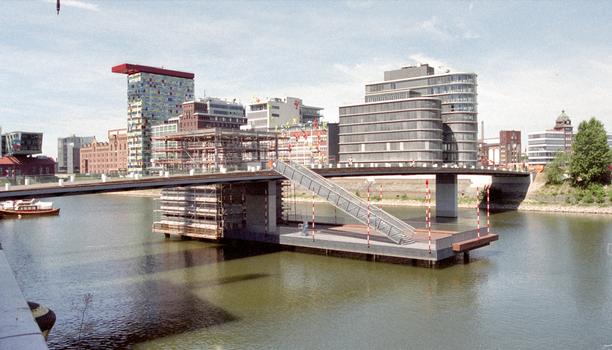 Hafenbrücke am Handelshafen, Düsseldorf