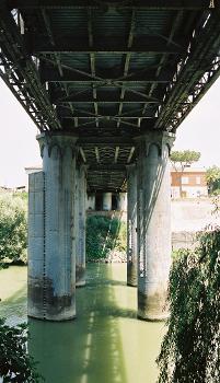 Ponte dell'Industria, Rome
