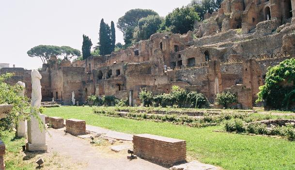 Haus der Vestalinnen, Forum Romanum, Rom