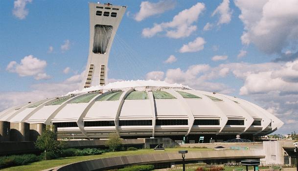 Stade olympique & tour, Montéal, Québec