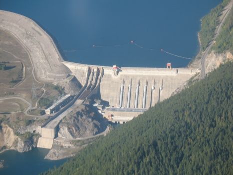 Revelstoke Dam
