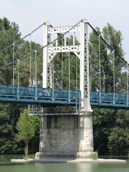 Pont suspendu d'Auvillar
