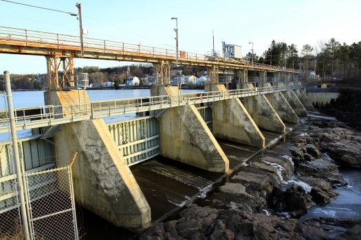 Melville Dam
