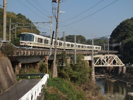 Vierte Eisenbahnbrücke über den Yamatogawa