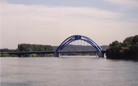 Vénéjan-Mornas Viaduct