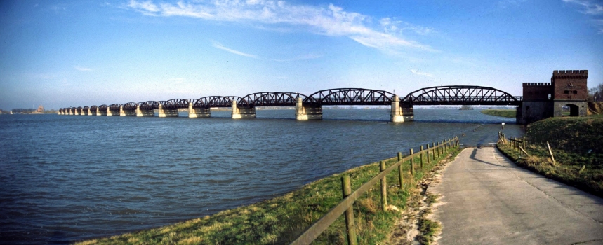 Pont ferroviaire de Dömitz