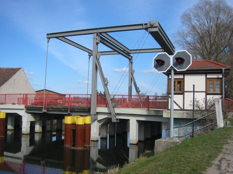 Klappbrücke Niederfinow