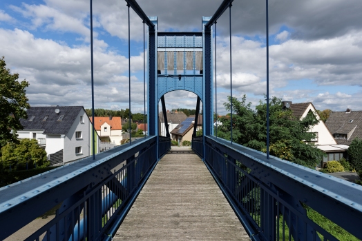 Schulweg Footbridge