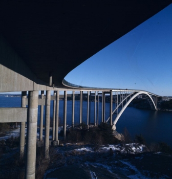 Almö Bridge