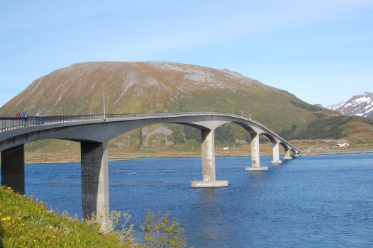 Gimsøystraumen Bridge