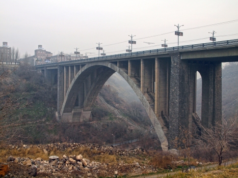 Great Hrazdan River Bridge