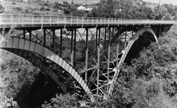 San Roque Canyon Bridge