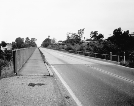 San Roque Canyon Bridge