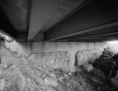 San Roque Canyon Bridge