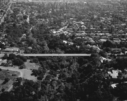 San Roque Canyon Bridge