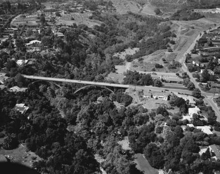 San Roque Canyon Bridge