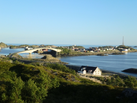 Henningsvær-Brücke