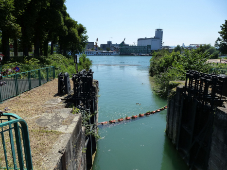 Canal de Huningue