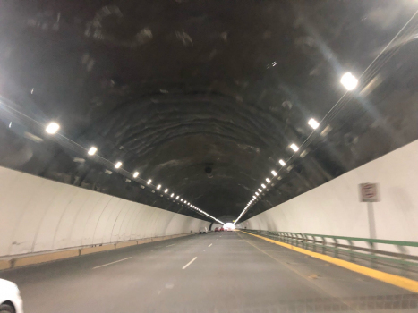 Tunnel de la Loma Larga