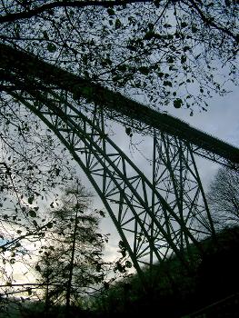 Müngstener Brücke über die Wupper