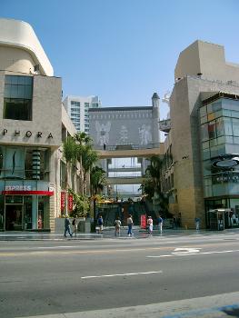 Hollywood & Highland Mall