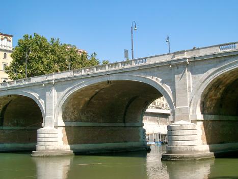 Ponte Cavour, Rom